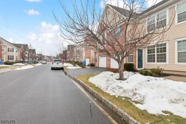 2421 Canterbury Ln, North Brunswick Twp., NJ 08902