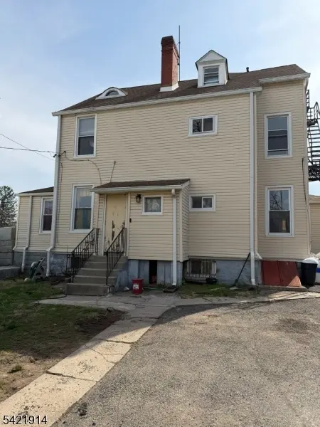 479 Prospect St, East Orange City, NJ 07017