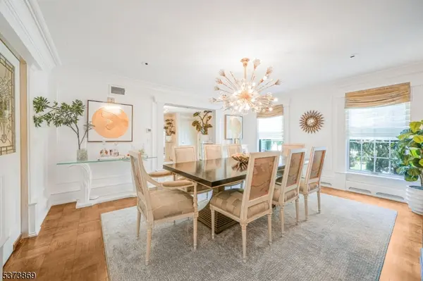 22 Fawn Dr, Montville Twp., NJ 07045