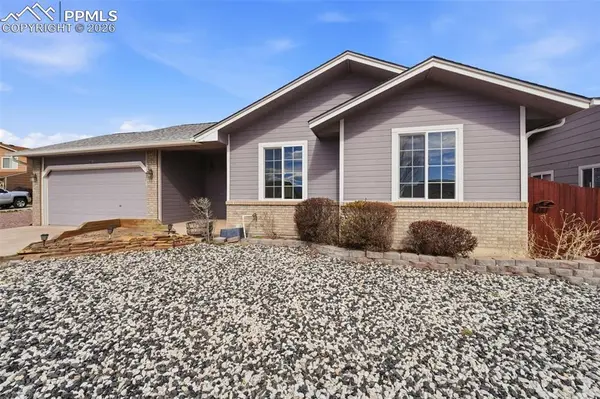 425 Garwood CT, Colorado Springs, CO 80911