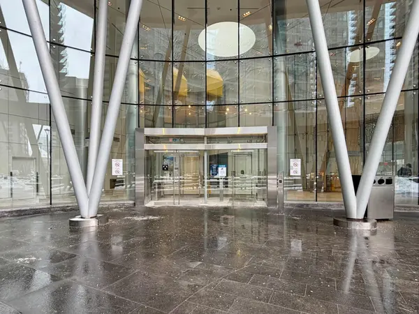 14 York ST #3001, Toronto C01, ON M5J 0B1