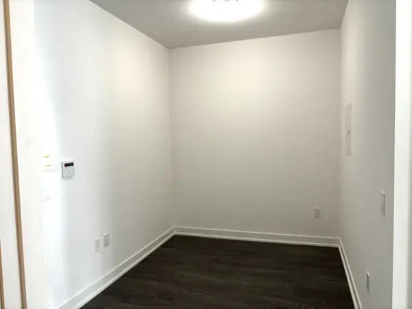 50 O'Neill RD #805, Toronto C13, ON M3C 0R1