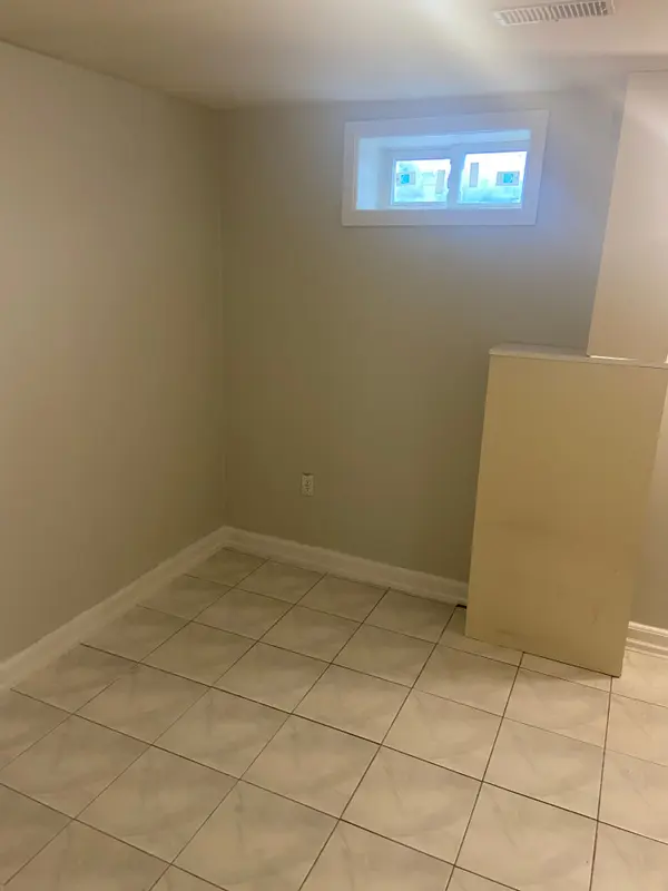 102 Orton Park RD #Basement, Toronto E09, ON M1G 3G8