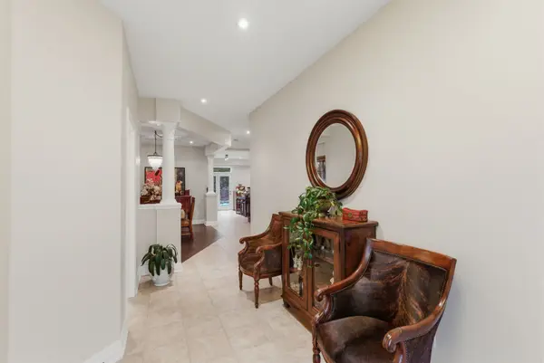 568 George Reynolds DR, Clarington, ON L1E 0A8