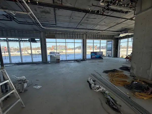 481 Taunton RD W #100, Oshawa, ON L1H 7K4