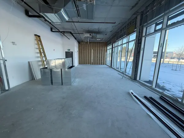 481 Taunton RD W #100, Oshawa, ON L1H 7K4