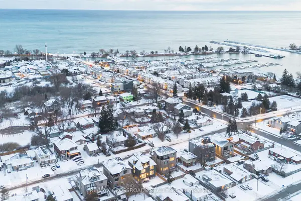 642 Annland ST, Pickering, ON L1W 1B1