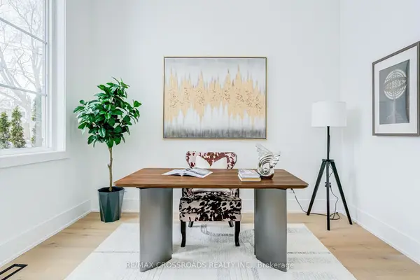 642 Annland ST, Pickering, ON L1W 1B1