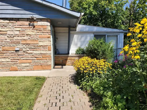 2623 Kennedy RD #Bsmnt, Toronto E05, ON M1T 3H5