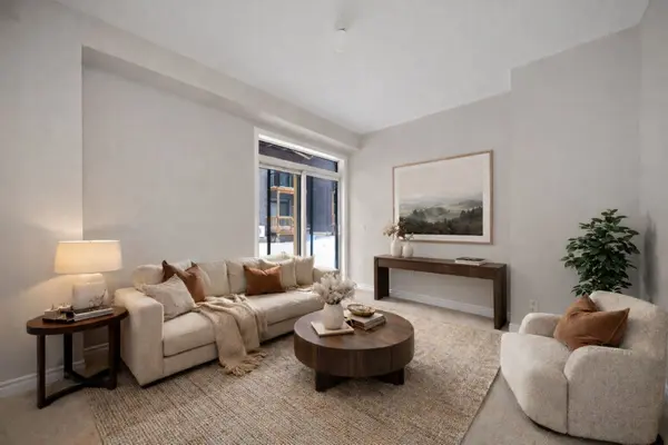 30 Radisson ST, Vaughan, ON L4H 5J3