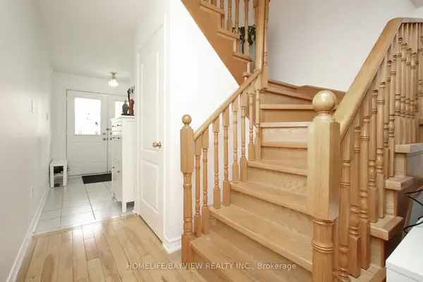 6 Winklers LN, Markham, ON L6B 1C4