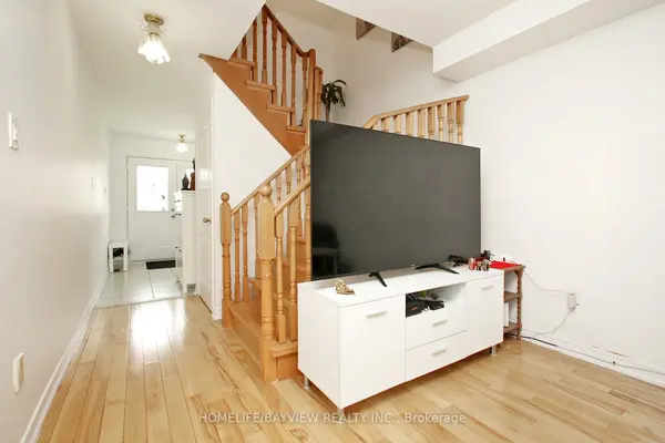 6 Winklers LN, Markham, ON L6B 1C4