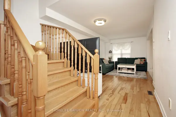 6 Winklers LN, Markham, ON L6B 1C4