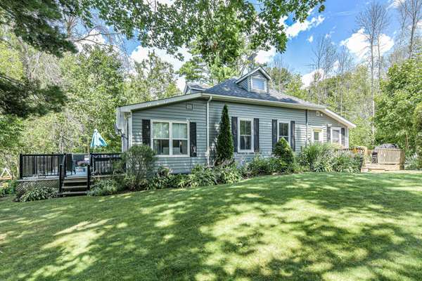 6888 Pentland LN N, Ramara, ON L0K 2B0