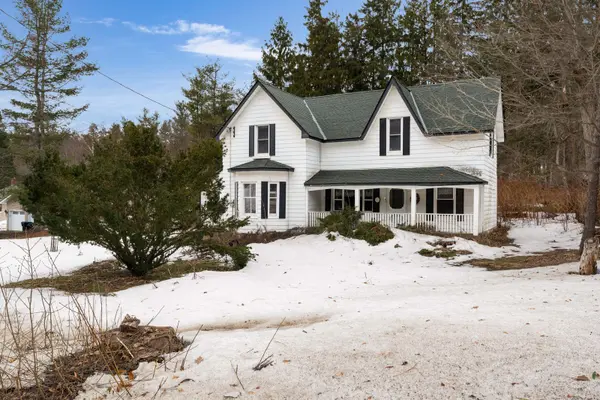 90 Doran RD, Springwater, ON L9X 0L5