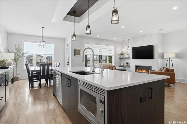 4418 Sage CRESCENT E, Regina, SK S4V 3H7