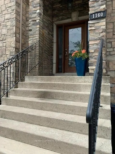 1160 Islington AVE, Toronto W08, ON M8Z 4S7