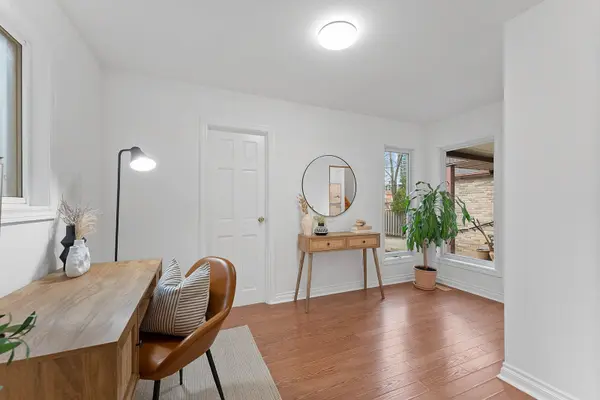 4046 Tea Garden CIR, Mississauga, ON L5B 2W6