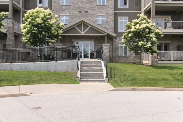 25 Beaver ST S #308, Blue Mountains, ON N0H 2P0