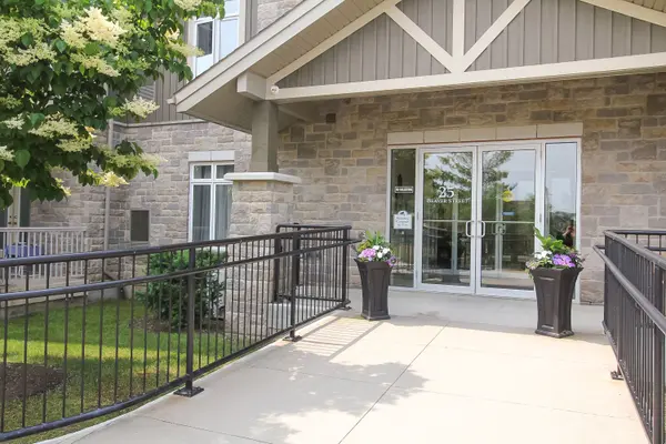 25 Beaver ST S #308, Blue Mountains, ON N0H 2P0