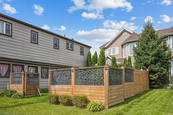 15 Argyle ST S, Haldimand, ON N3W 1J1