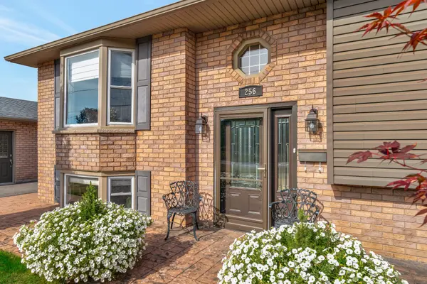 256 South Trent ST, Quinte West, ON K0K 2C0