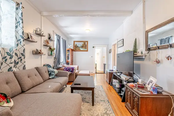 37 Linwood ST, London East, ON N5Y 1W1