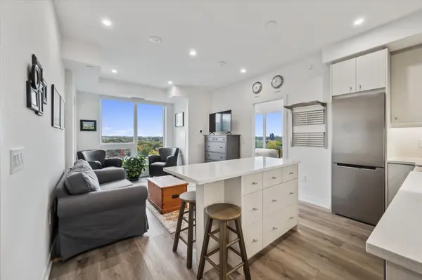 15 Wellington ST S #909, Kitchener, ON N2G 0E4