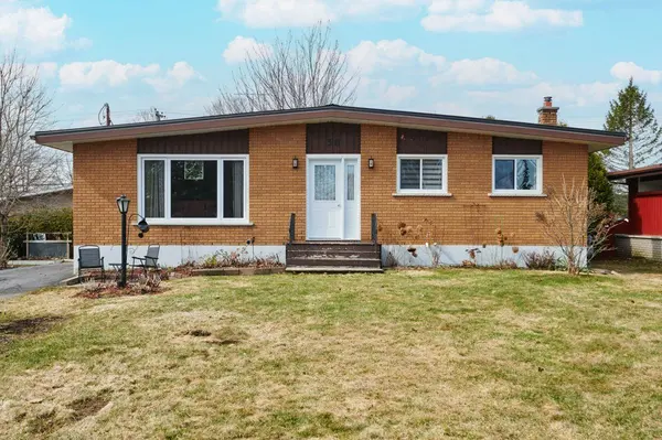 56 Meikle ST, South Dundas, ON K0C 1X0