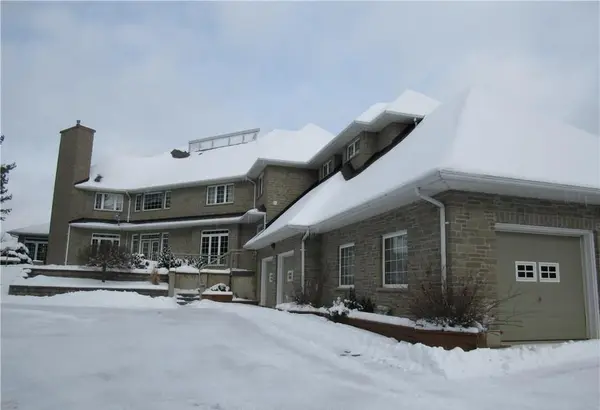 220 Arkell RD, Guelph, ON N1L 1E6