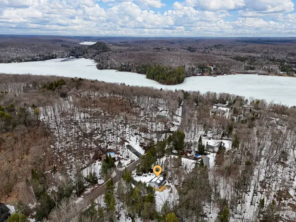 99 Vernon LN, Huntsville, ON P1H 2J2