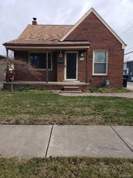 15528 Regina AVE, Allen Park, MI 48101