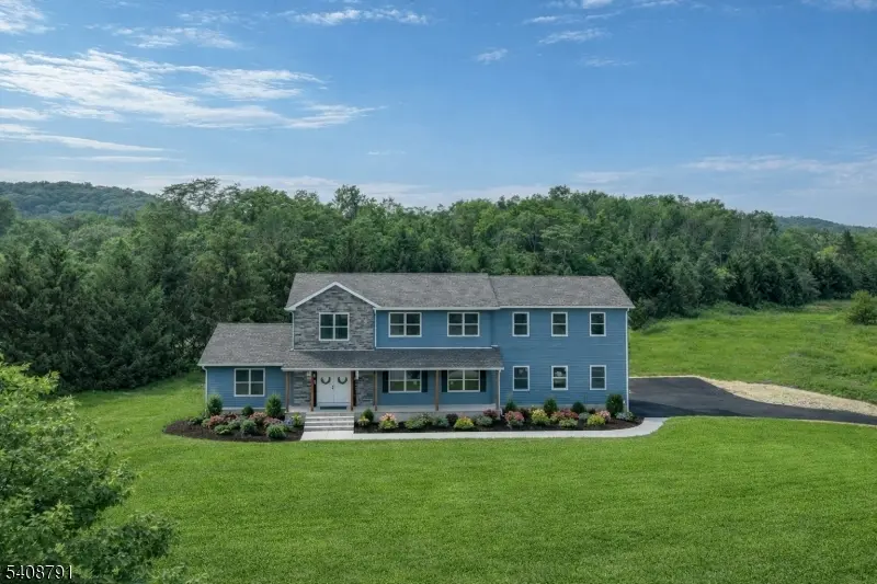 4 Sterling Dr, Wantage Twp., NJ 07461