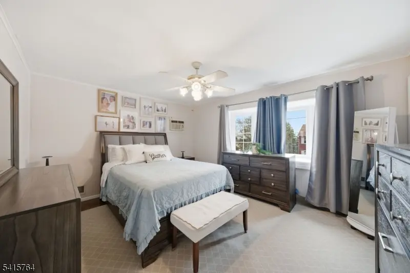 55 N 15Th St, Hawthorne Boro, NJ 07506