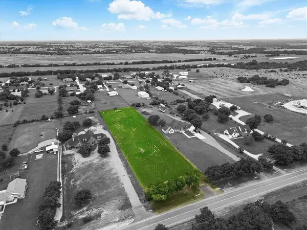 000 FM 2450, Sanger, TX 76266