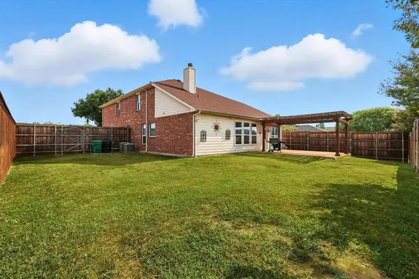 2112 Del Mar Court, Denton, TX 76210