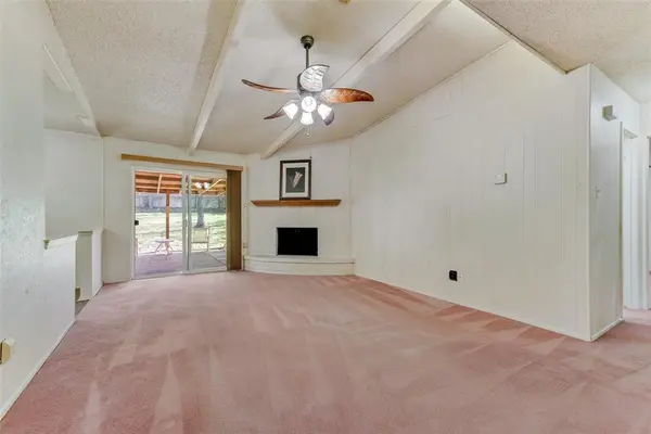 2601 Mintwood Place, Arlington, TX 76016