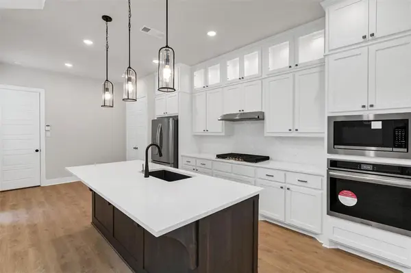 2153 Sandlin Drive, Fort Worth, TX 76308