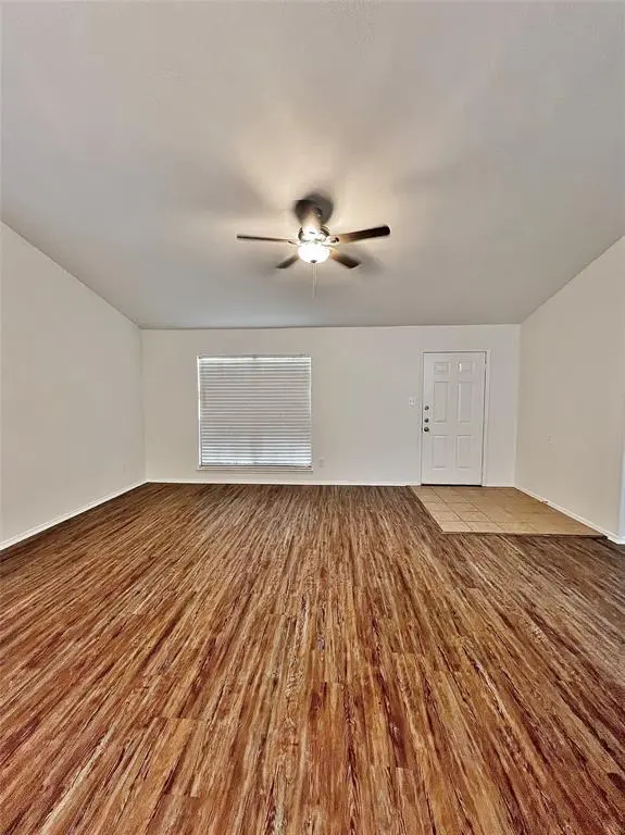 1028 Whitewater Trail, Desoto, TX 75115