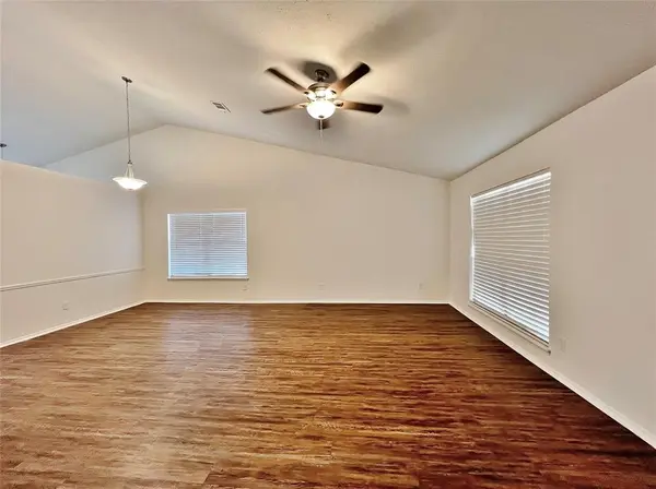 1028 Whitewater Trail, Desoto, TX 75115