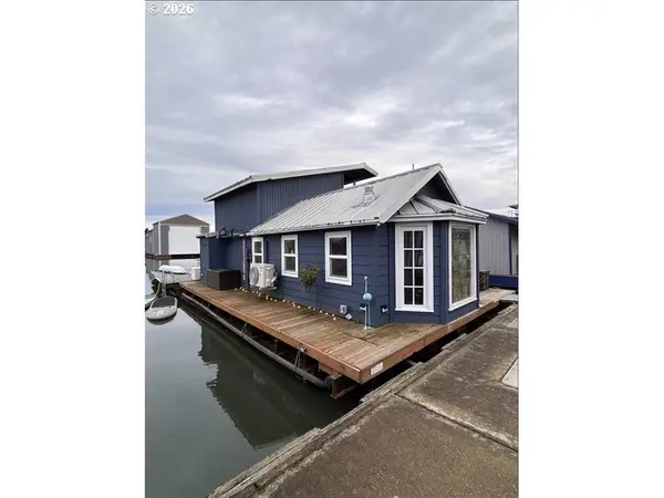 11860 N Jantzen DR, Portland, OR 97217