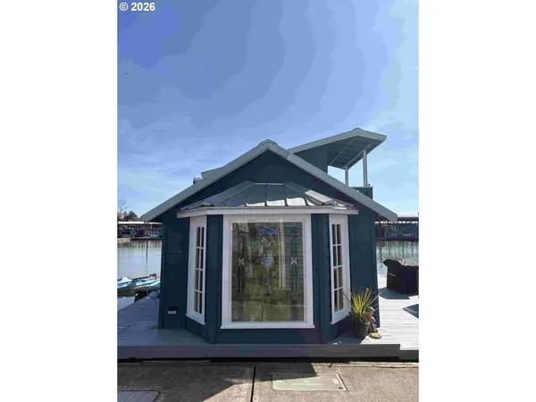 11860 N Jantzen DR, Portland, OR 97217