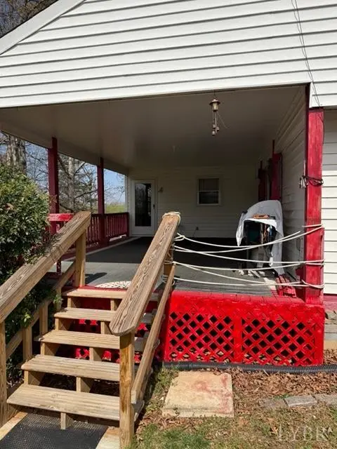 417 Clays Ferry RD, Gladys, VA 24554