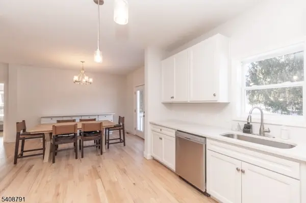 4 Sterling Dr, Wantage Twp., NJ 07461