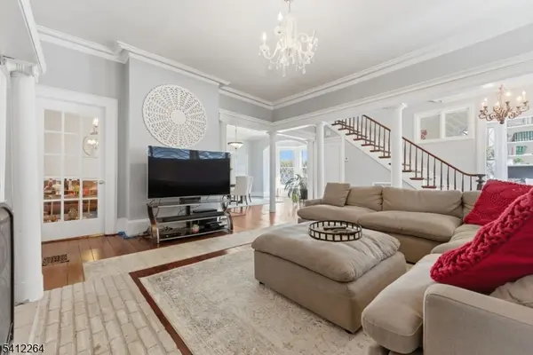 101 E Palisade Ave, Englewood City, NJ 07631