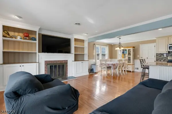 280 Metape Cir, Bound Brook Boro, NJ 08805