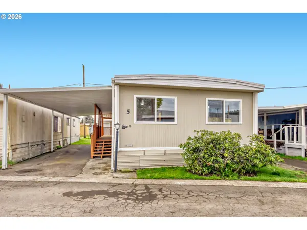 2300 SE 82ND AVE #5, Portland, OR 97216