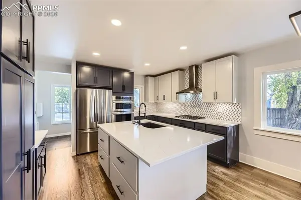 70 Cascade CT, Colorado Springs, CO 80907