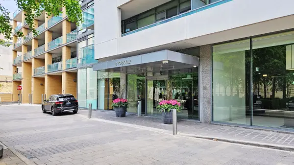 18 Yorkville AVE #312, Toronto C02, ON M4W 3Y8