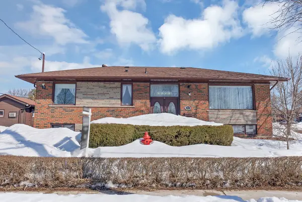 1 Deborah DR, Toronto E09, ON M1H 2H5